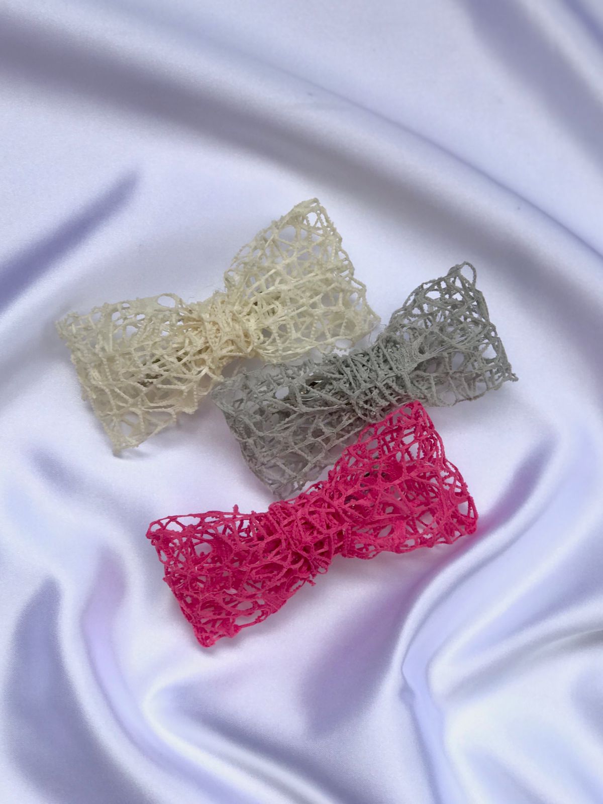 Pretty Bow Barette
