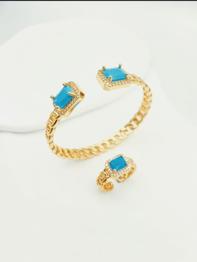 Fairouz Bangle 4