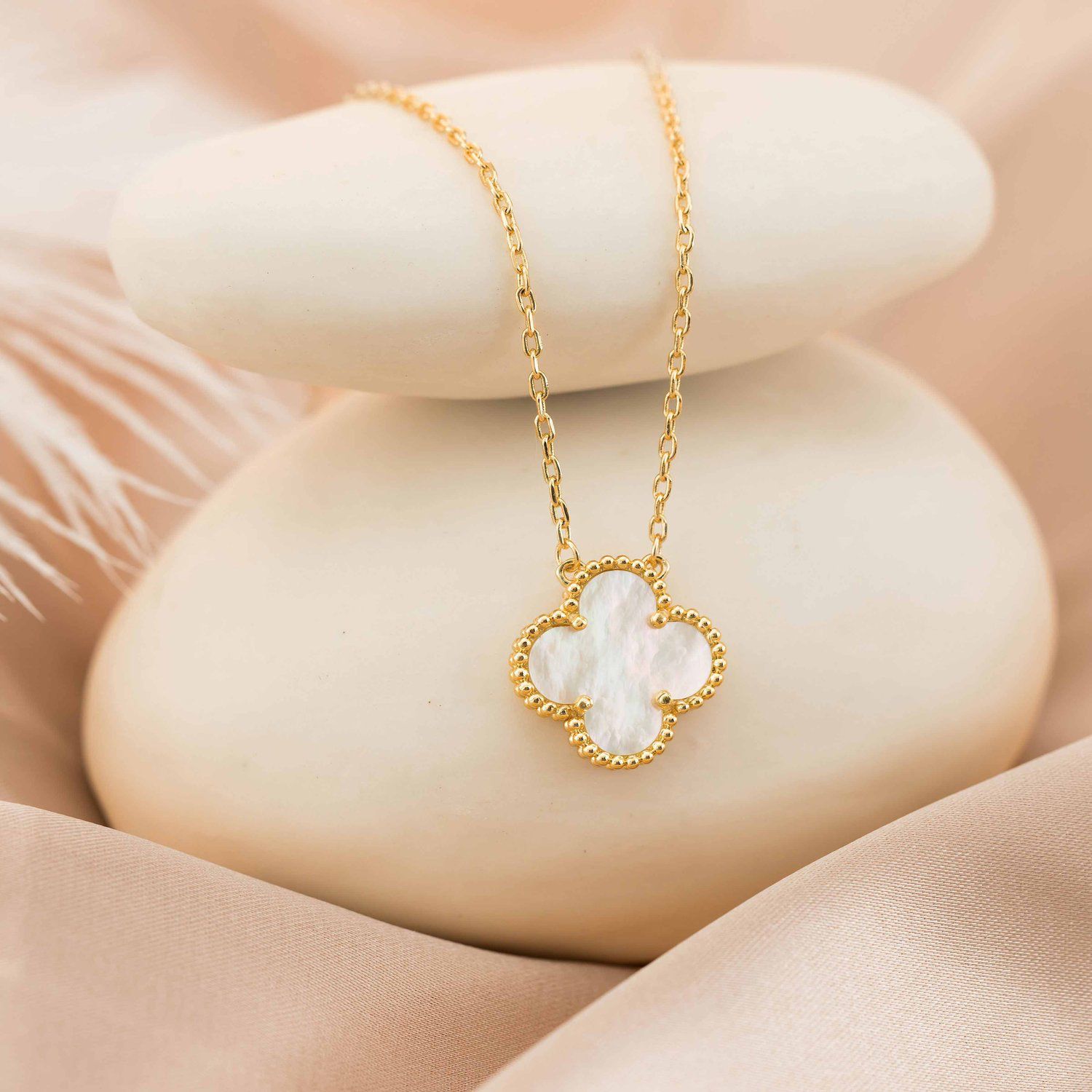 Van Cleef Single Necklace
