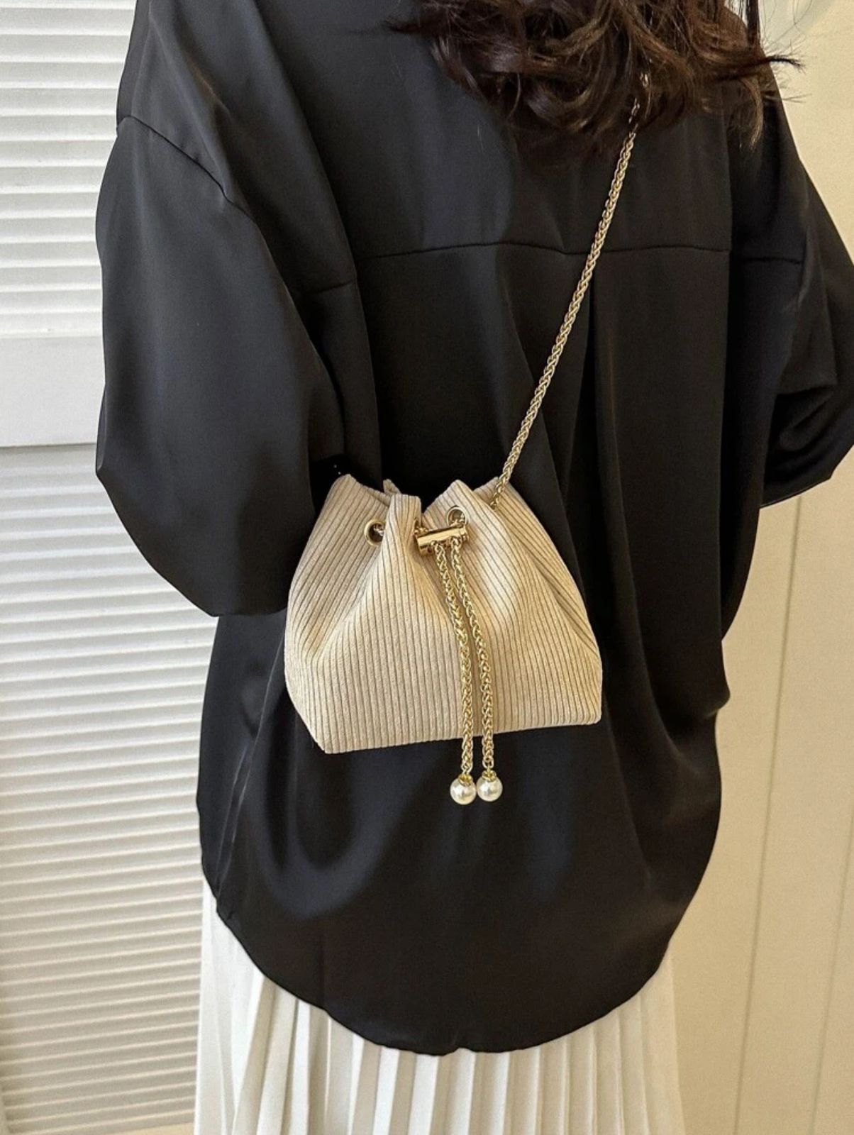 Ivory Velvet Bag1