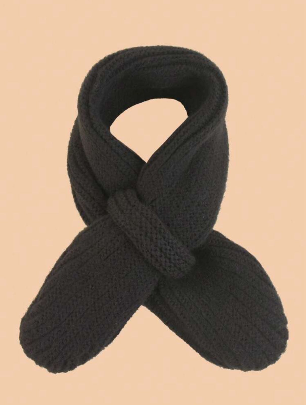 Huggable Scarf - Black