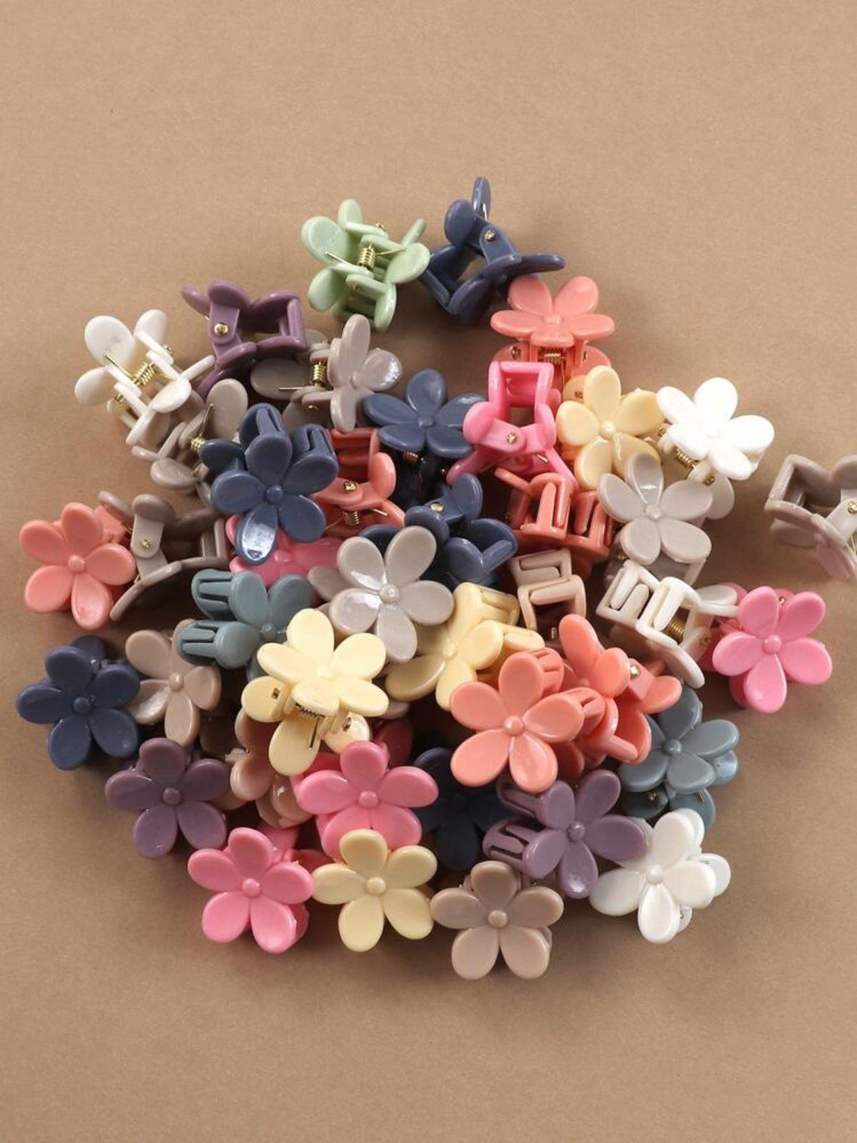 Flower Mini Claw Clips