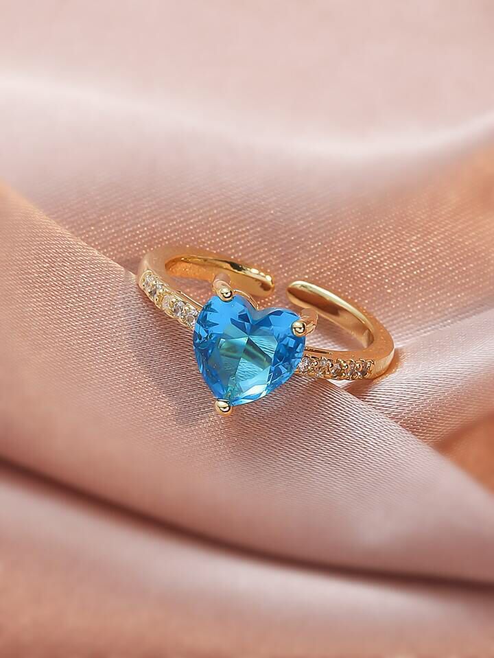 Amira Rings